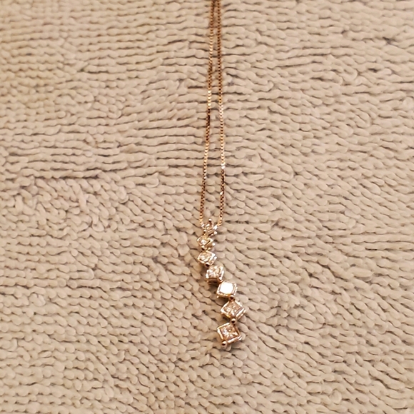 14kt Chain with pendant - Picture 4 of 9